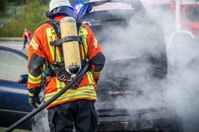 Schwaikheim: Fahrzeug brannte an der B14 Ausfahrt